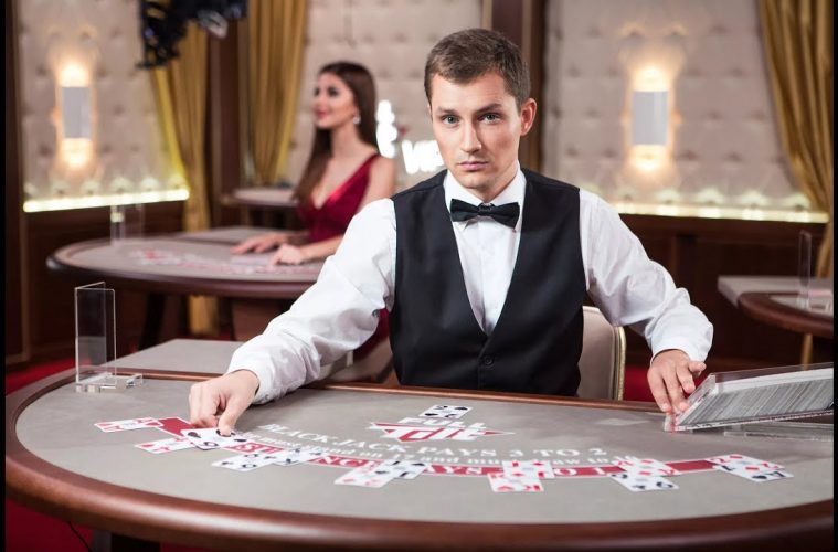 How to become a Poker Dealer